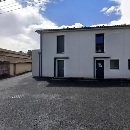Apartment Du Vignoble A L'atlantique - Montifault Du 2 Au 3 Pieces *