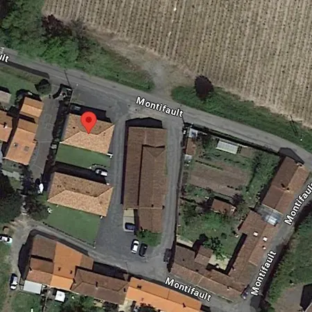 Du Vignoble A L'atlantique - Montifault Du 2 Au 3 Pieces *